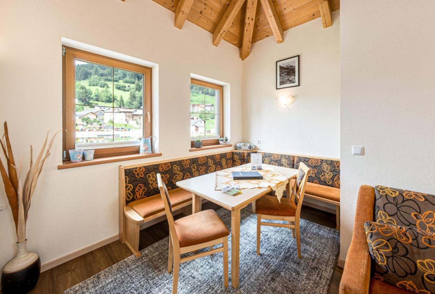 Appartements Am Burgsee Ladis Exterior foto